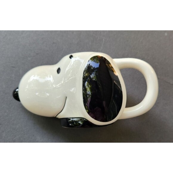 2024 Peanuts Worldwide LLC, Snoopy Head Coffee/Tea Mug - Picture 7 of 10